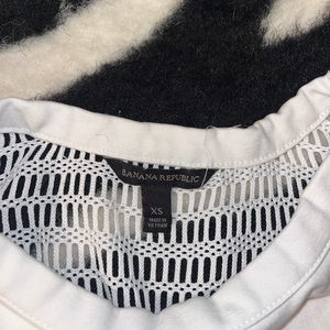 Banana Republic White T-Shirt
